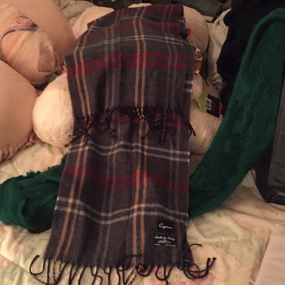 Italian scarf